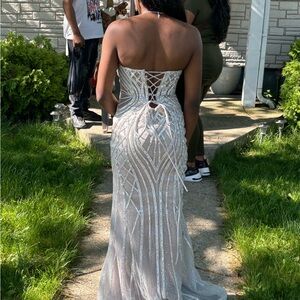 Prom dress only wore once